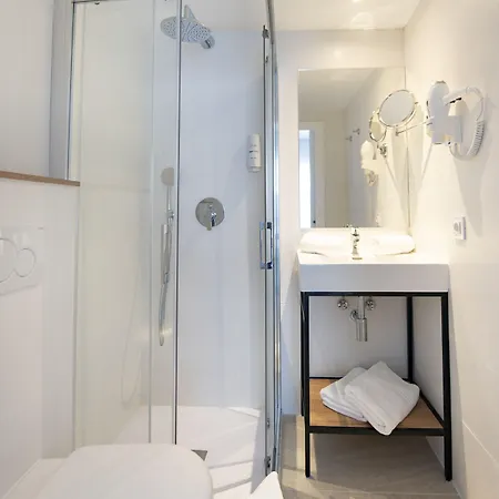 Blanca By Uephotels מלון