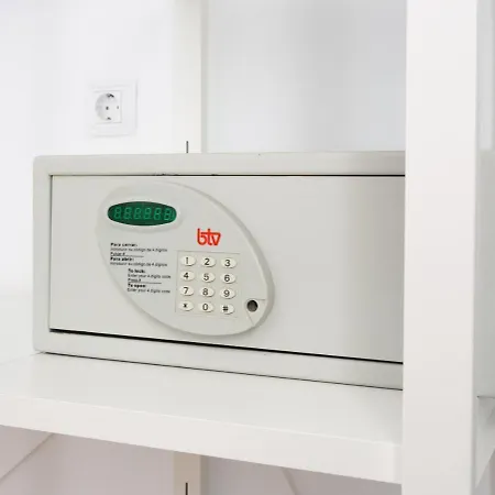 מלון Blanca By Uephotels