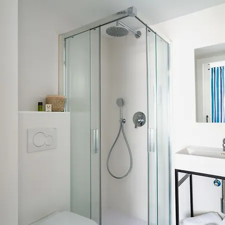 Blanca Ξενοδοχείο *