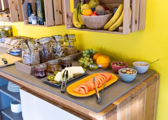 Blanca By Uephotels 酒店