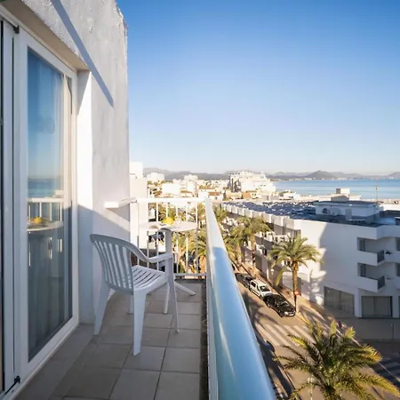 Blanca By Uephotels Hotel